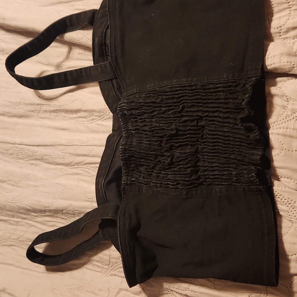 Guess Black Crop Top - Picture 2 of 4